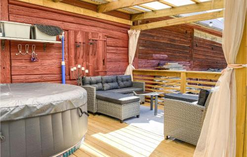 Skarblacka Apartment | Cozy Apartment In Skärblacka With Wifi
