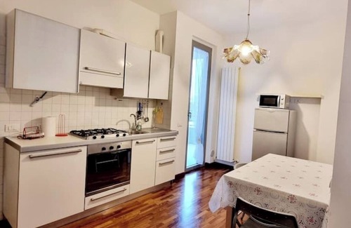 Pineta Apartment | Cozy apartment in the University-Polo Judicial area