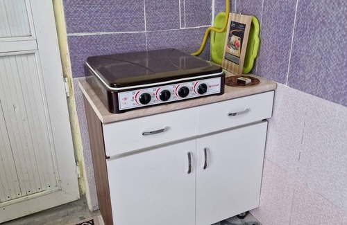 Nasimi Apartment | Cozy apartment near 28 Mall l (Pet-Friendly!)