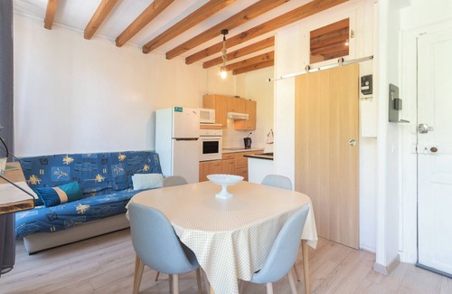 Eaux-Bonnes Apartment | Cozy apartment with parking – Eaux-Bonnes, near Gourette & Pyrenees hiking trails