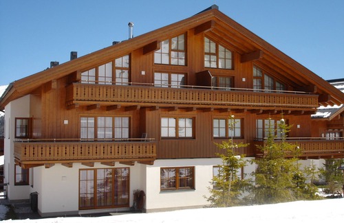 Hochkrimml Apartment | Cozy apartment with mountain view and close to the slopes