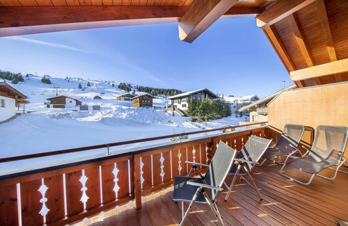 Hochkrimml Apartment | Cozy apartment with mountain view, sauna, and close to the slopes