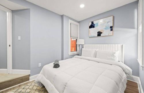 Gayborhood Apartment | Cozy Apt in Center City!