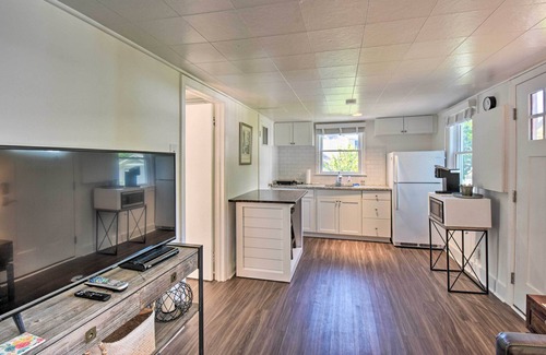 Athens Cottage | Cozy Athens Cottage: Walk to Sanford Stadium!