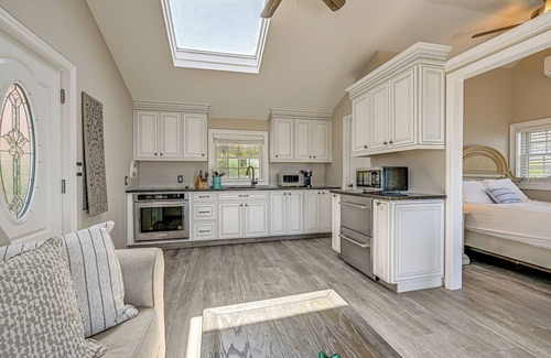 Baiting Hollow Cottage | Cozy Baiting Hollow Bungalow: Views, Walk to Beach