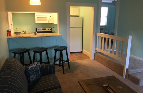 Willoughby Spit Cottage | Cozy Bay View OceanSide by RedAwning