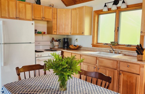 Trenton Cottage | Cozy Beachfront Oceanfront Cottage near Acadia National Park!