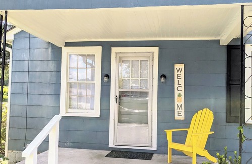 Hartsville Cottage | Cozy Blue Cottage 2BR/1BA