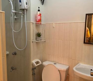 Balibago Apartment | Cozy Boo Staycation near Enchanted kingdom by Dynel