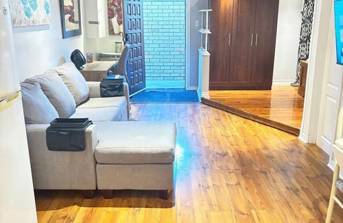 Mississauga House | Cozy Bsmt Apt Near Toronto