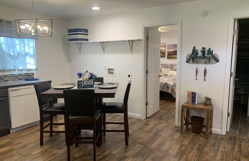 Wilburn Cabin | Cozy cabin 2 miles from Little Red River world renowned trout fishing
