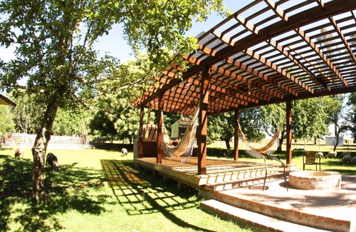 Loncoche Cabin | Cozy Cabin By The River. A place to relax and enjoy nature!