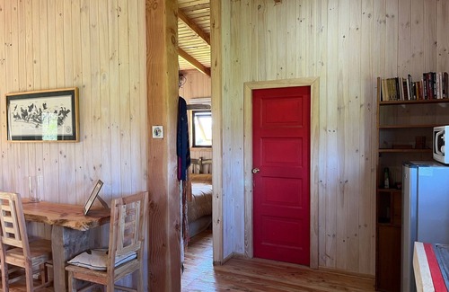 Panguipulli Cabin | Cozy cabin in soothing Panguipulli with WiFi