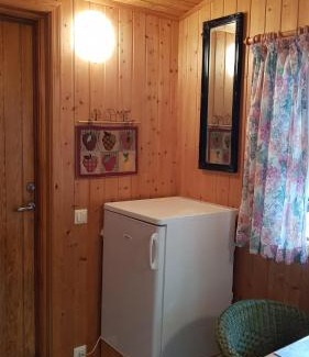 Selfoss Cabin | Cozy Cabin in the Woods