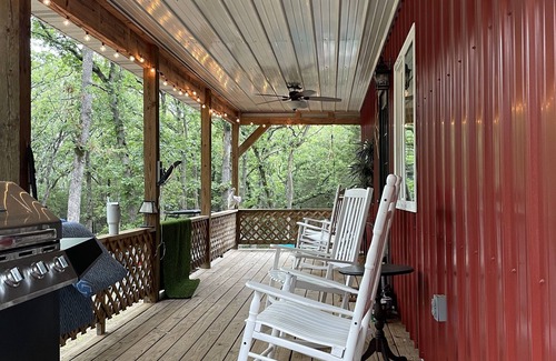 Hermitage Cabin | Cozy Cabin nestled on 10 acres just minutes from the lake and the speedway
