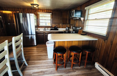 Edna Cabin | Cozy cabin on Little McDonald with amazing walk out beach!