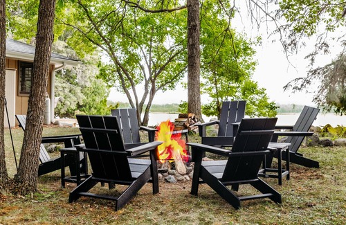 Park Rapids Cabin | Cozy cabin steps from lake with AMAZING view!