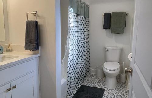 West Columbus House | Cozy Campbell Bungalow