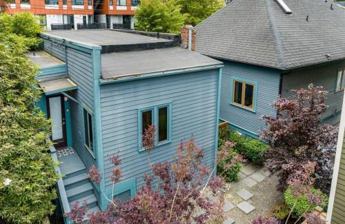 Broadway House | Cozy Capitol Hill Cottage