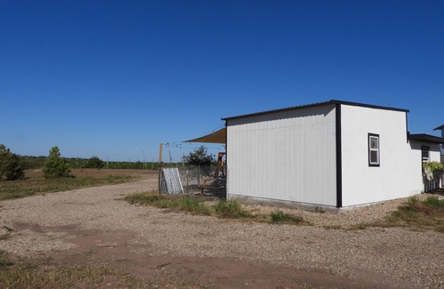 Bastrop House | Cozy casita: Bastrop state park view