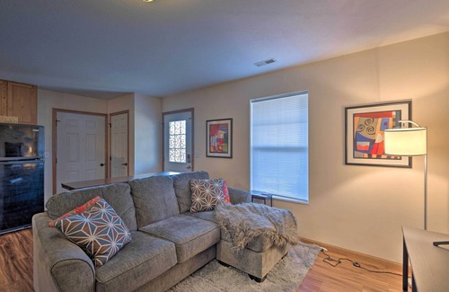 Cedar Rapids House | Cozy Cedar Rapids Pad - 2 Blocks to Mercy Care!