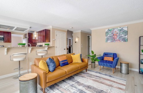 Centennial House | Cozy Centennial Home w/Fenced-In Backyard!