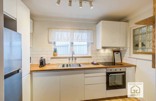 Kangaroo Point Apartment | COZY Central Kangaroo Point Pad