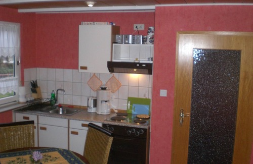 Zetel Apartment | Cozy, centrally located and quiet apartment on the upper floor, about 20 km to the North Sea.