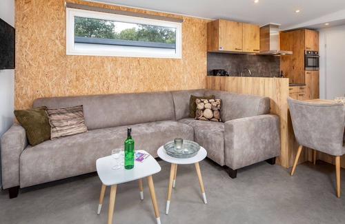 Borger Ski Chalet | Cozy Chalet w/Shared Pool