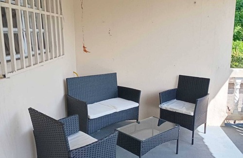 Arecibo Pueblo Apartment | Cozy! Charming 2-bedroom apartment in cool Arecibo with WiFi, AC