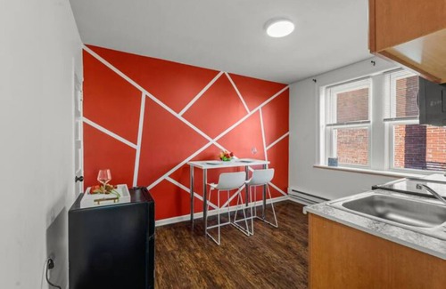 West Philadelphia Apartment | Cozy&Chic Apartments Near Downtown