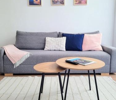 Sector 2 Apartment | Cozy City Retreat, Obor Market & Metro