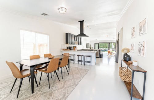 Coachella House | Cozy Coachella Home 4BR 2BA + Heated Pool