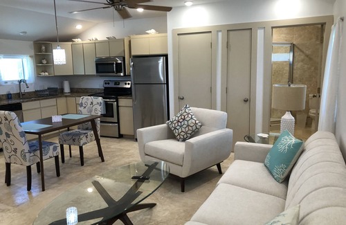 Goodland Cottage | Cozy coastal cottage in Goodland