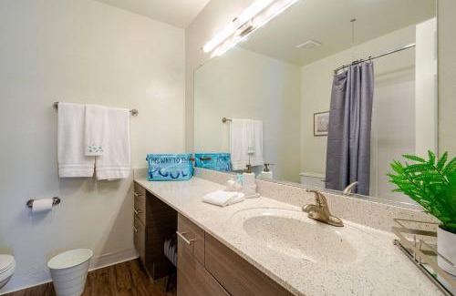 Santa Ana Heights Apartment | Cozy Coastal Retreat Newport Beach