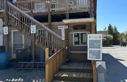 Lexington Apartment | Cozy Coffee Loft! Located directly above The Lexington Coffee Shop!