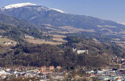 Wolfsberg Apartment | Cozy Condo close to town, castle, lake and hiking
