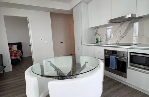 Vaughan Apartment | Cozy Condo in Downtown Vaughan