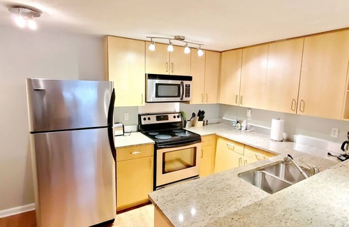 Speer Condo | Cozy Condo in heart of Wash Park!