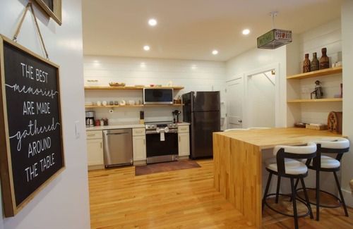 North Adams House | Cozy Condo Near MASS MoCA