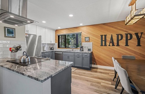 Sunriver Condo | Cozy Condo Near the VIllage