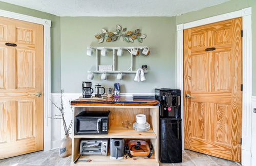 Conesus Apartment | Cozy Conesus Vacation Rental Near Wineries & Lake!
