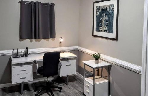 Garden City House | Cozy, Contemporary Haven Near Historic Downtown