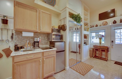 Elmont Apartment | Cozy & Convenient Elmont Retreat w/Patio!