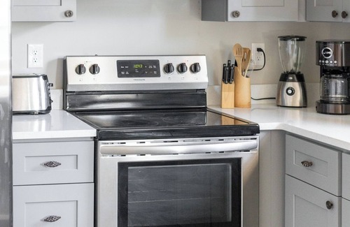 Terrell House | Cozy & Convenient Terrell Retreat Near Lake Norman