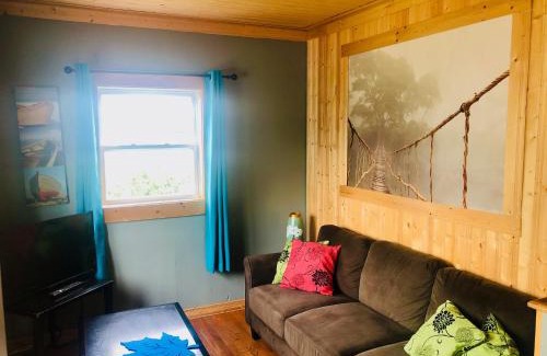 Pointe-du-Chene Ski Chalet | cozy cottage 5 min walk from Parlee beach