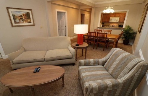 Lackey Cottage | Cozy Cottage get away in Historic Williamsburg VA