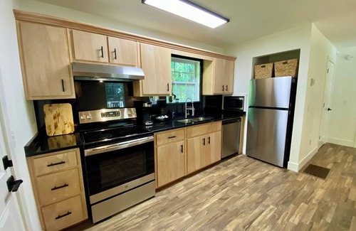 Lee County Cottage | Cozy cottage in Salem with a short drive to Auburn/Opelika Al or Columbus, Ga