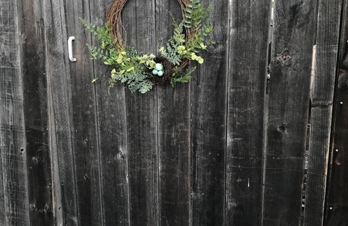 Santa Rosa Cottage | Cozy Cottage In Sonoma Wine Country - Robin's Nest and Garden -Longterm 30 days+