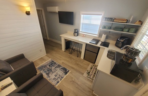 Murrells Inlet Cottage | Cozy cottage in enjoyable Murrells Inlet with WiFi, AC